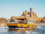 Rejs statkiem przez Stare Miasto we Wrocławiu
